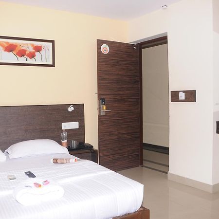 Hotel Orangeinn Omr Perungudi 첸나이 외부 사진