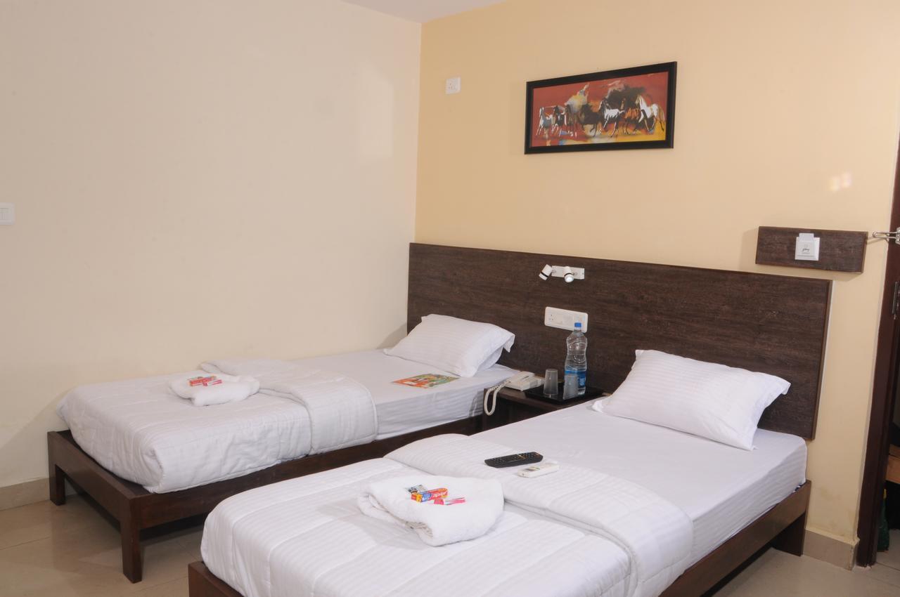 Hotel Orangeinn Omr Perungudi 첸나이 외부 사진