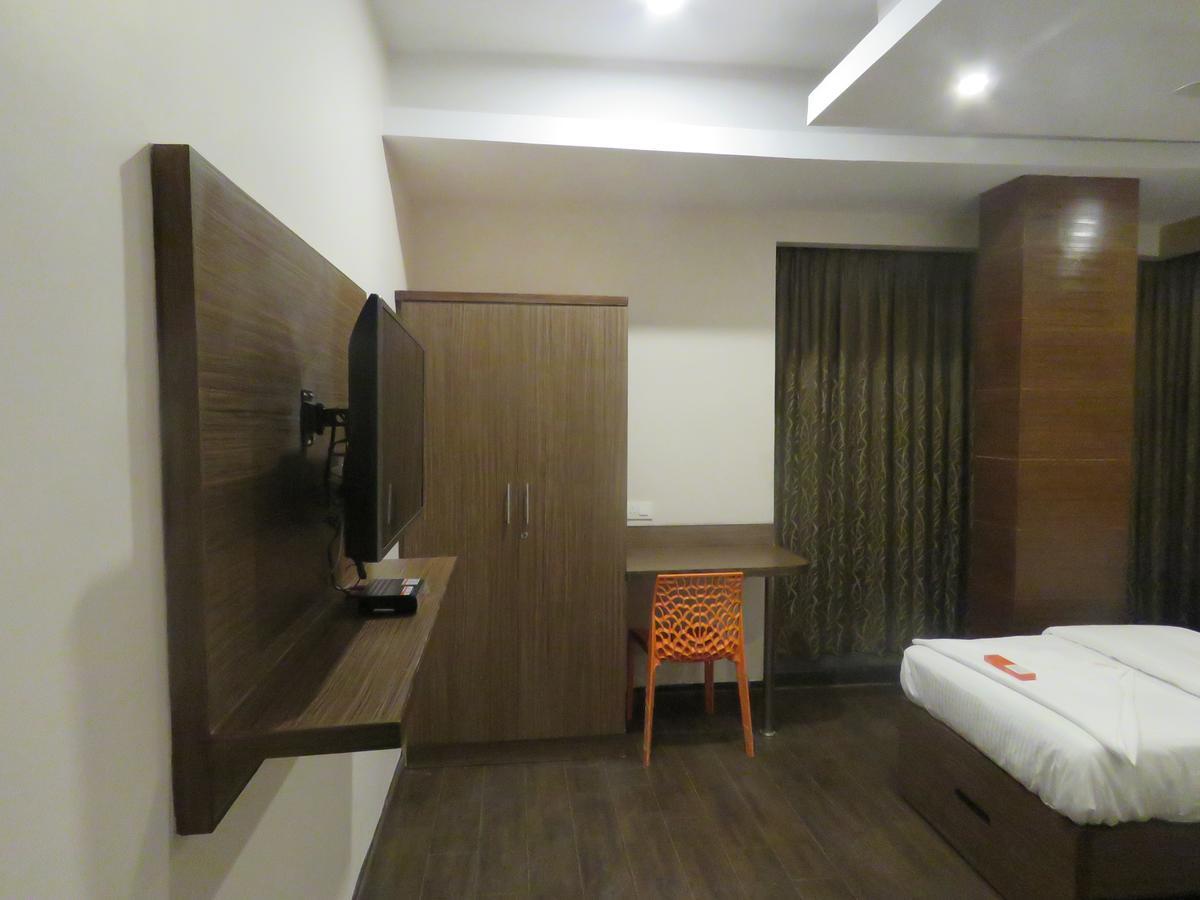Hotel Orangeinn Omr Perungudi 첸나이 외부 사진